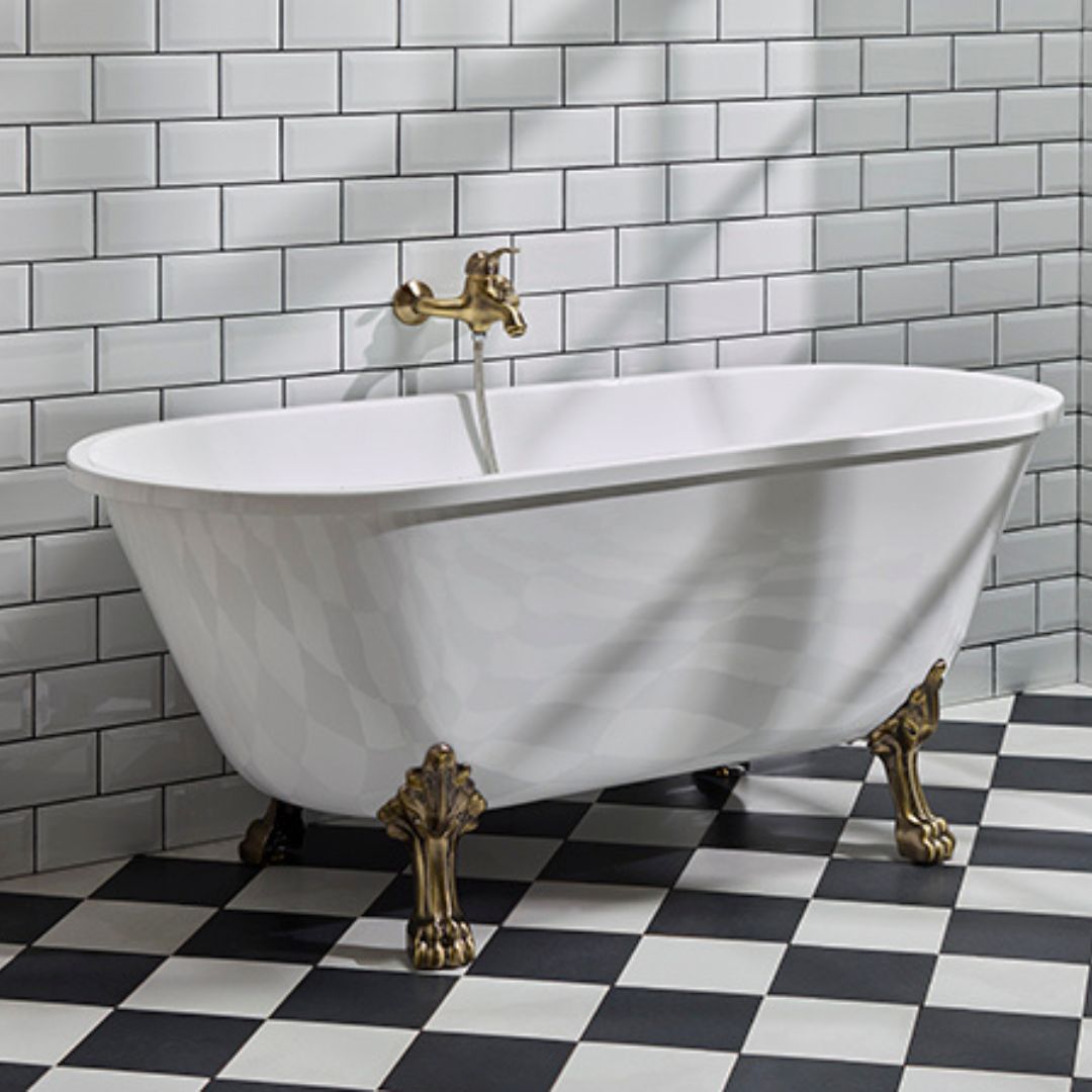 Rønne Bathtub with Lion Feet, white gloss